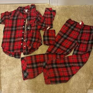 Victoria’s Secret full set plaid pajamas